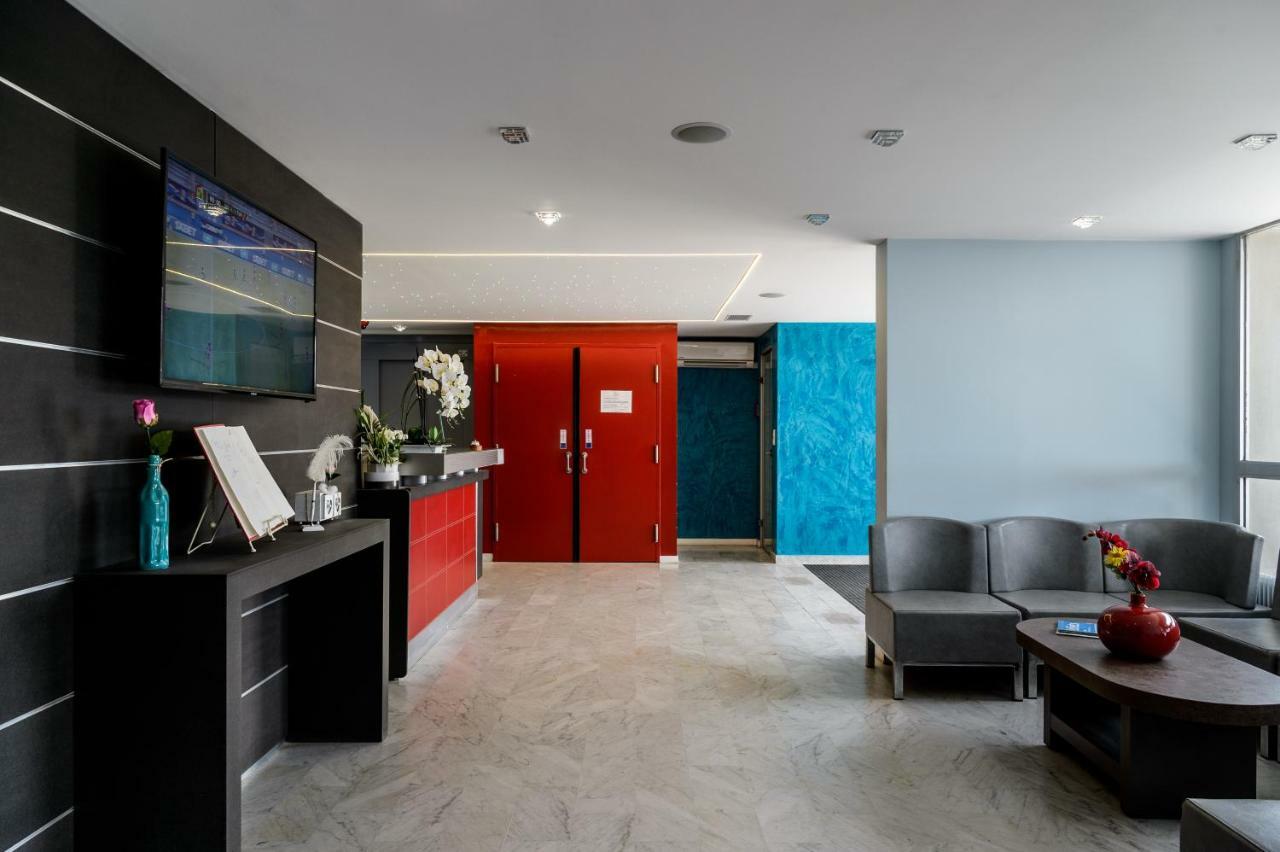 Hotel Saint Roch Martigues Exterior foto