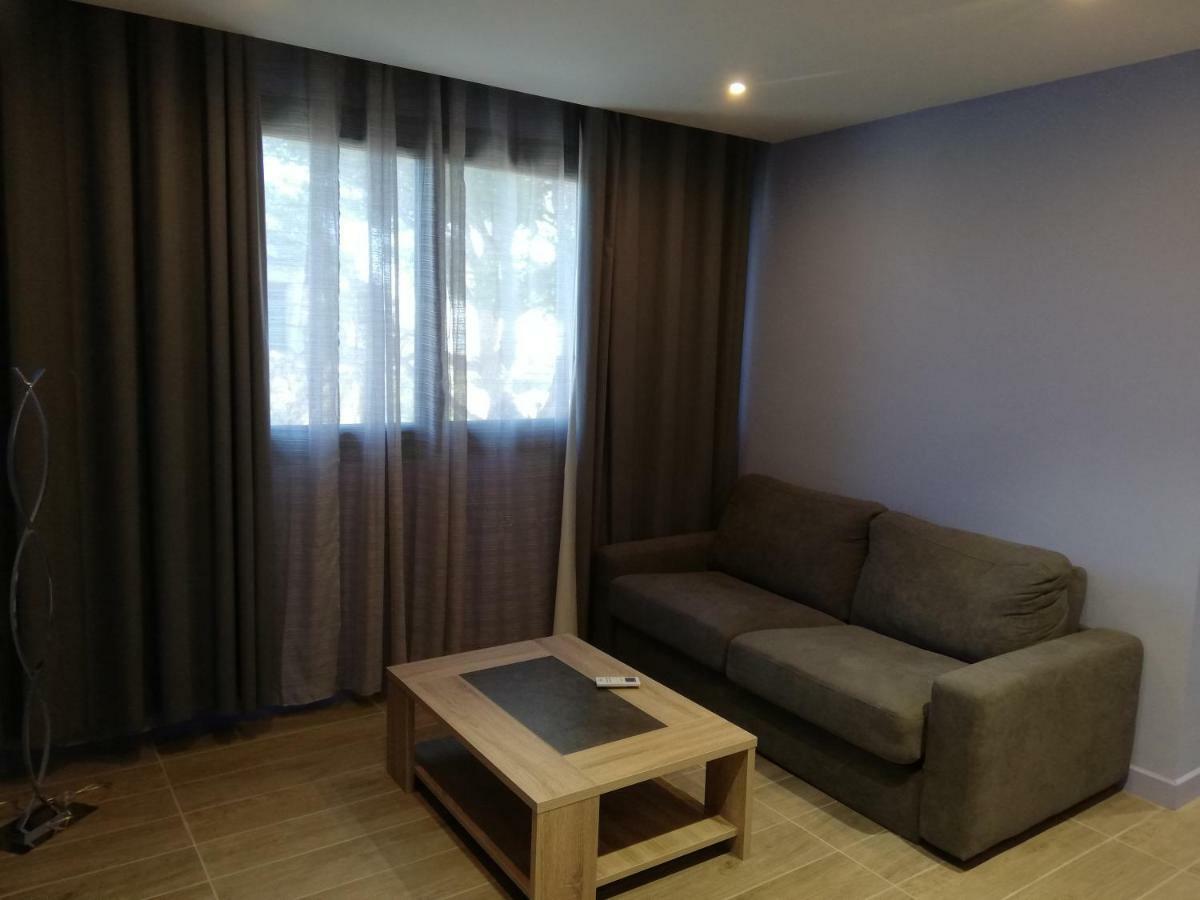 Hotel Saint Roch Martigues Exterior foto