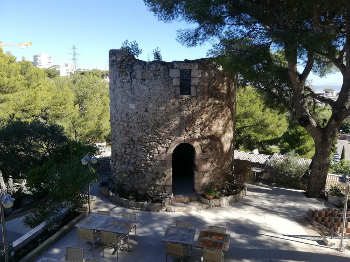 Hotel Saint Roch Martigues Exterior foto