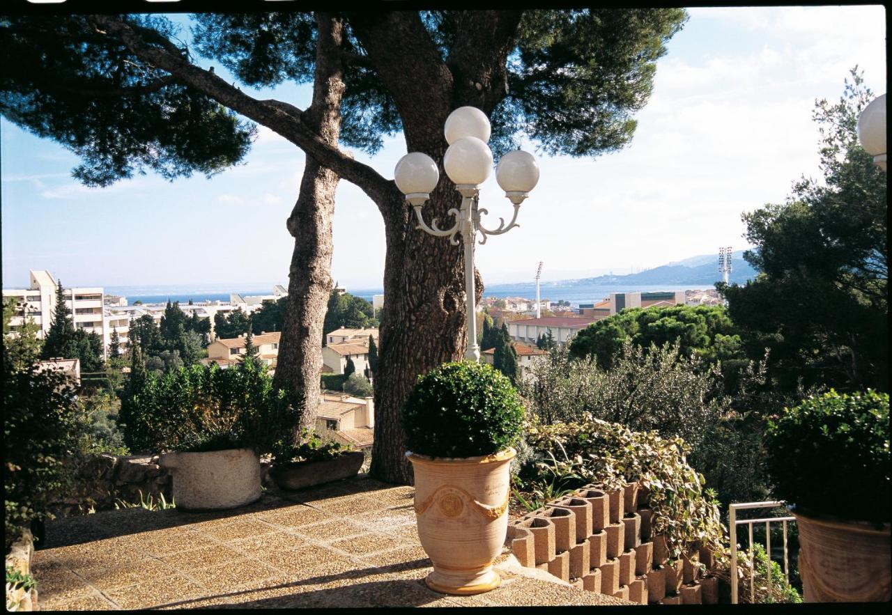 Hotel Saint Roch Martigues Exterior foto